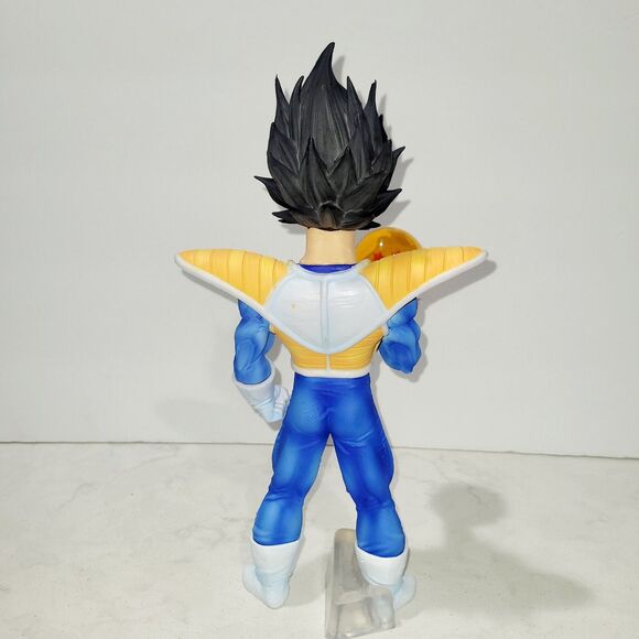 NWT Dragon Ball Z Vegeta Holding Dragon Ball Figure Statue 11 Inch PVC SEALED - Picture 10 of 16